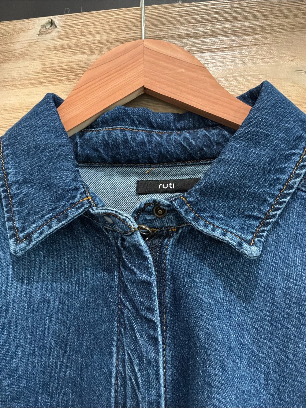 RUTI brand DENIM HANDKERCHIEF WITH A ZIPPER BLOUSE - Picture 2 of 4